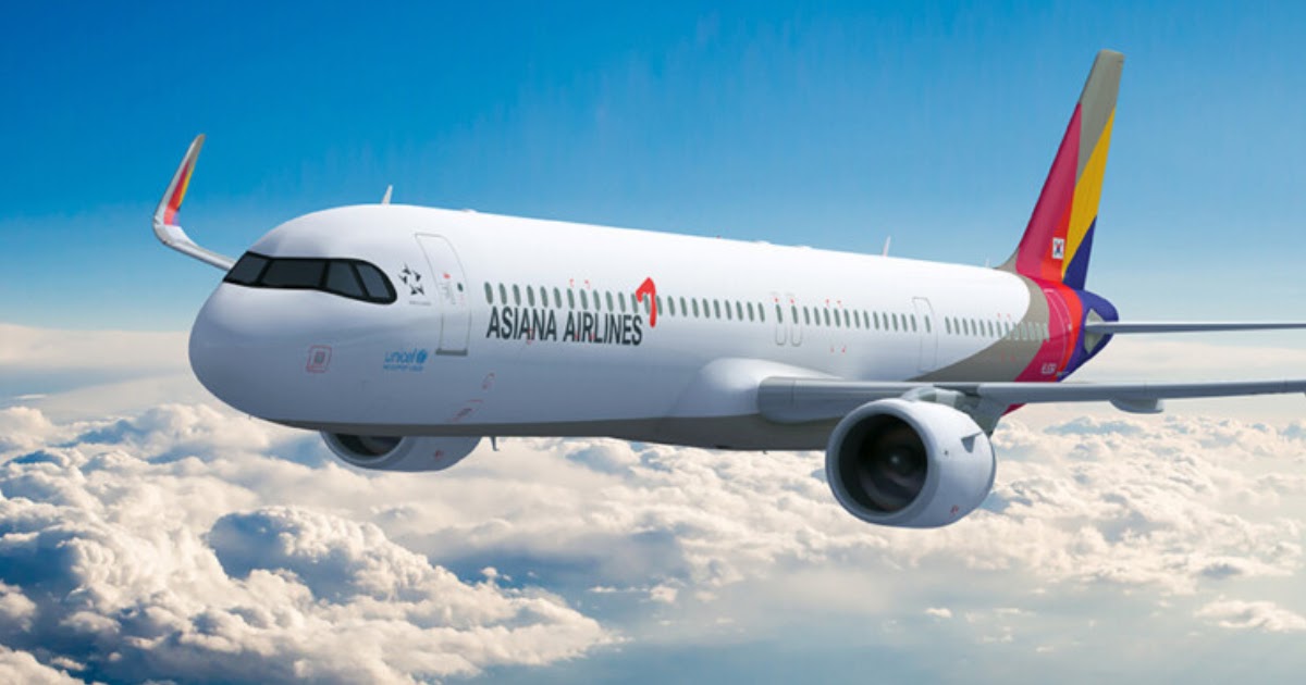 Man opens plane door mid-air, tells police he was 'uncomfortable' | Baaghi TV
