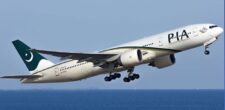 PIA plane stopped in Kuala Lumpur ready to return | Baaghi TV