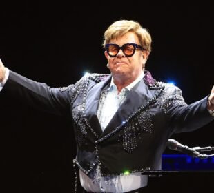Elton John concludes 'Farewell Yellow Brick Road' tour | Baaghi TV