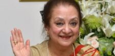 Saira Banu makes Instagram debut, shares old pictures with Dilip Kumar | Baaghi TV