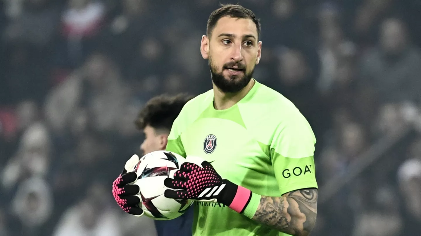 PSG's Gianluigi Donnarumma, Girlfriend attacked and robbed in Paris | Baaghi TV