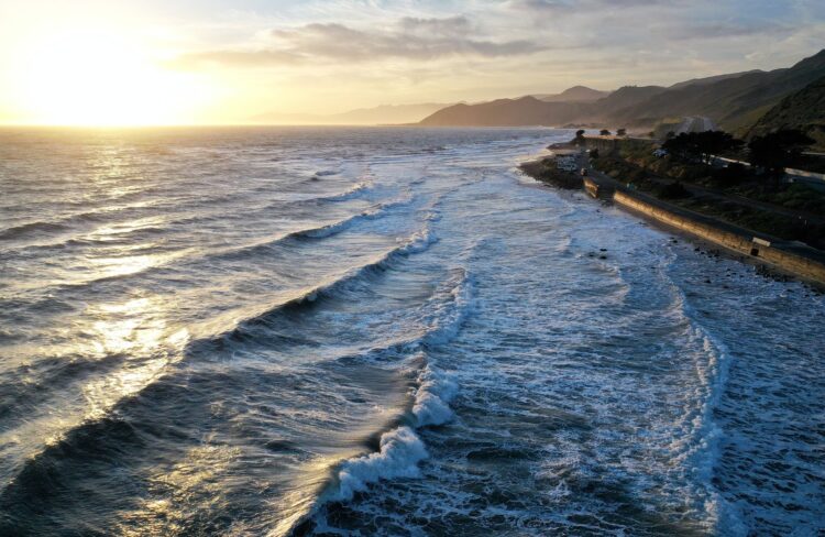 Dire implications as Hottest Oceanic Temperatures recorded: Experts | Baaghi TV