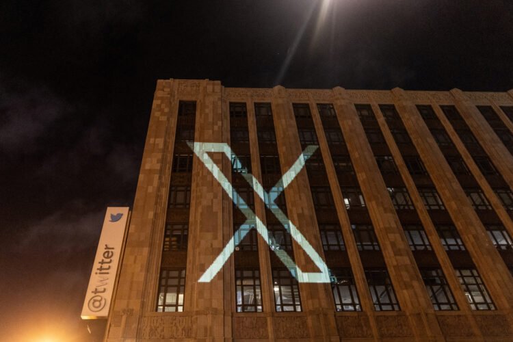 Twitter logo changed to 'X': What's going on in Elon Musk's Mind Now? | Baaghi TV
