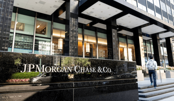 World may face ‘most dangerous time’ in decades: JP Morgan Chief | Baaghi TV