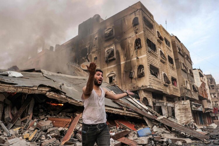Palestinian Death Toll exceeds 10,500 as Israeli Air Strikes Continue | Baaghi TV
