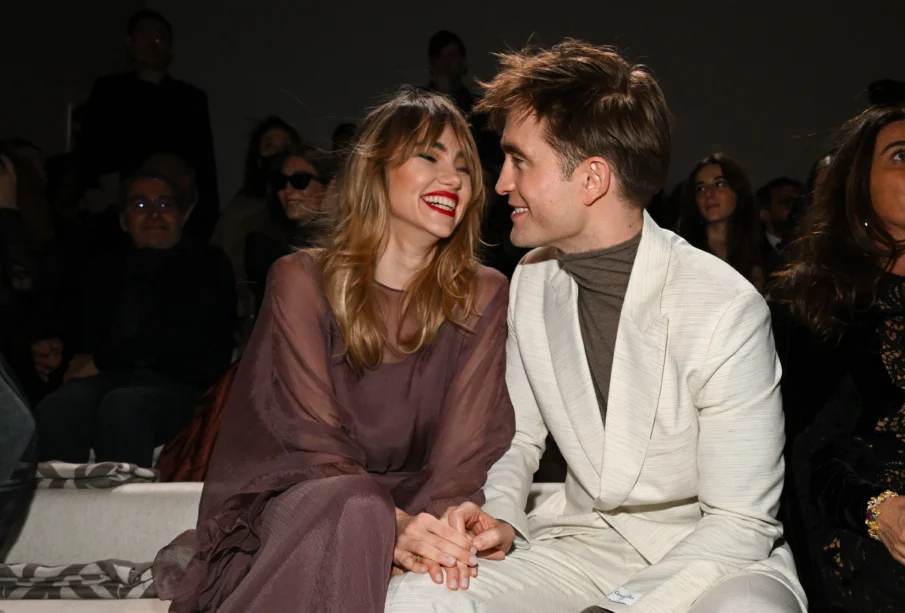 Robert Pattinson, Suki Waterhouse are Engaged & Expecting | Baaghi TV