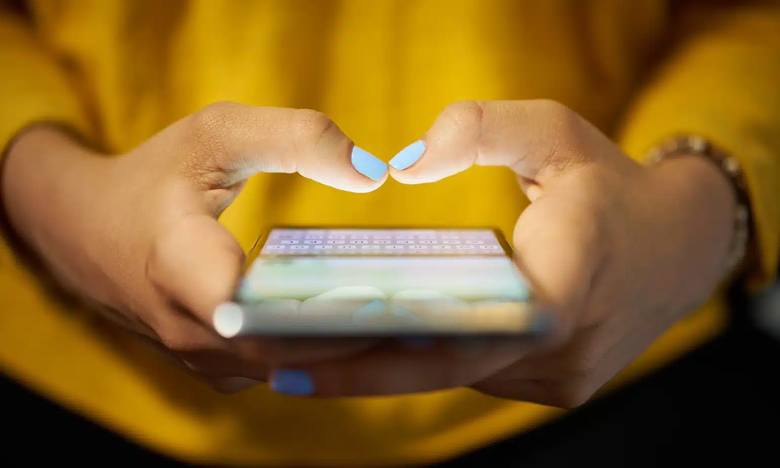 The Dark Side of Connection: Exploring the Adverse Effects of Social Media | Baaghi TV