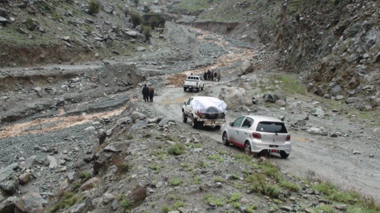 Pak-Afghan Border Area Arndo Road Blocked Once Again due to Flood Day after it opened for Traffic | Baaghi TV