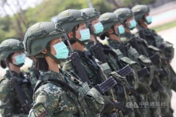 Can China cripple Taiwan without using a single shot? | Baaghi TV