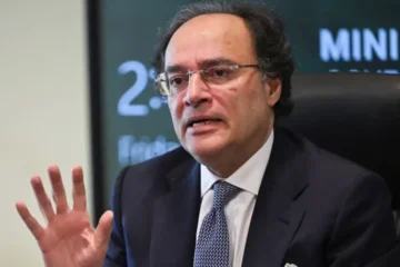 US Enterprises Welcome to Invest in Pakistan's IT, Energy Sectors: Finance Minister | Baaghi TV