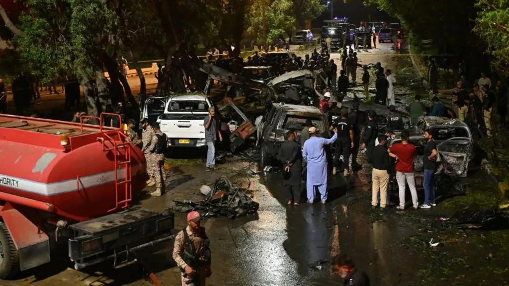 Chinese Convoy attacked near Jinnah International Airport | Baaghi TV