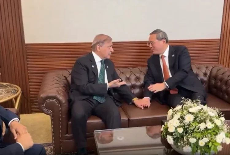 Heads of State talk informally at the SCO Summit | Baaghi TV