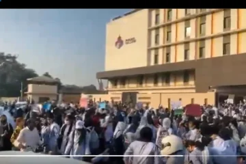 Students Protest for Justice after Female Student Raped, Security Guard Arrested | Baaghi TV