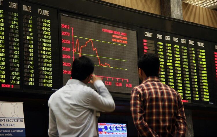 PSX KSE100 Index exceeds 100,000 points, Breaks Records in Stock Market | Baaghi TV