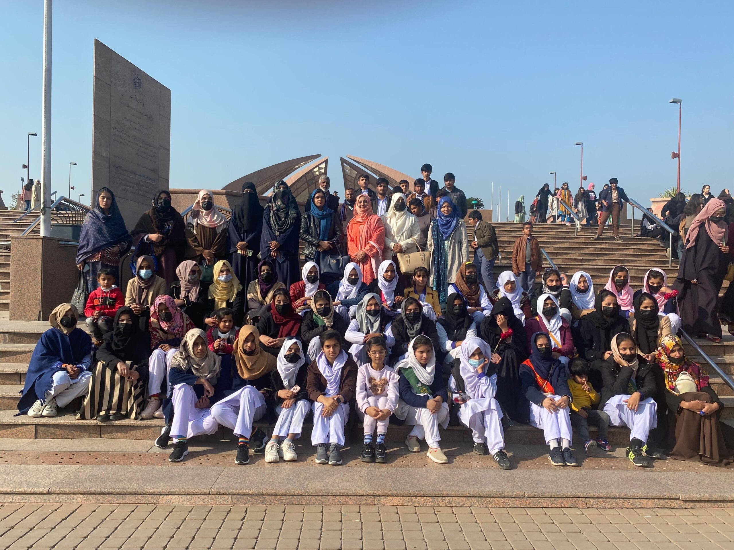 Educational Excursion: Students and Teachers Visit Lok Virsa Museum and Pakistan Monument | Baaghi TV