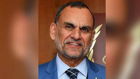 Azam Swati Stopped at Peshawar Airport Following PHC Travel Order | Baaghi TV
