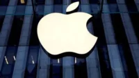 Apple Stock Plunges $108B After Underwhelming iPhone 17 Launch | Baaghi TV