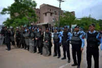 Traffic Diversions, Internet Shutdown Paralyze Twin Cities Amid Security Lockdown | Baaghi TV
