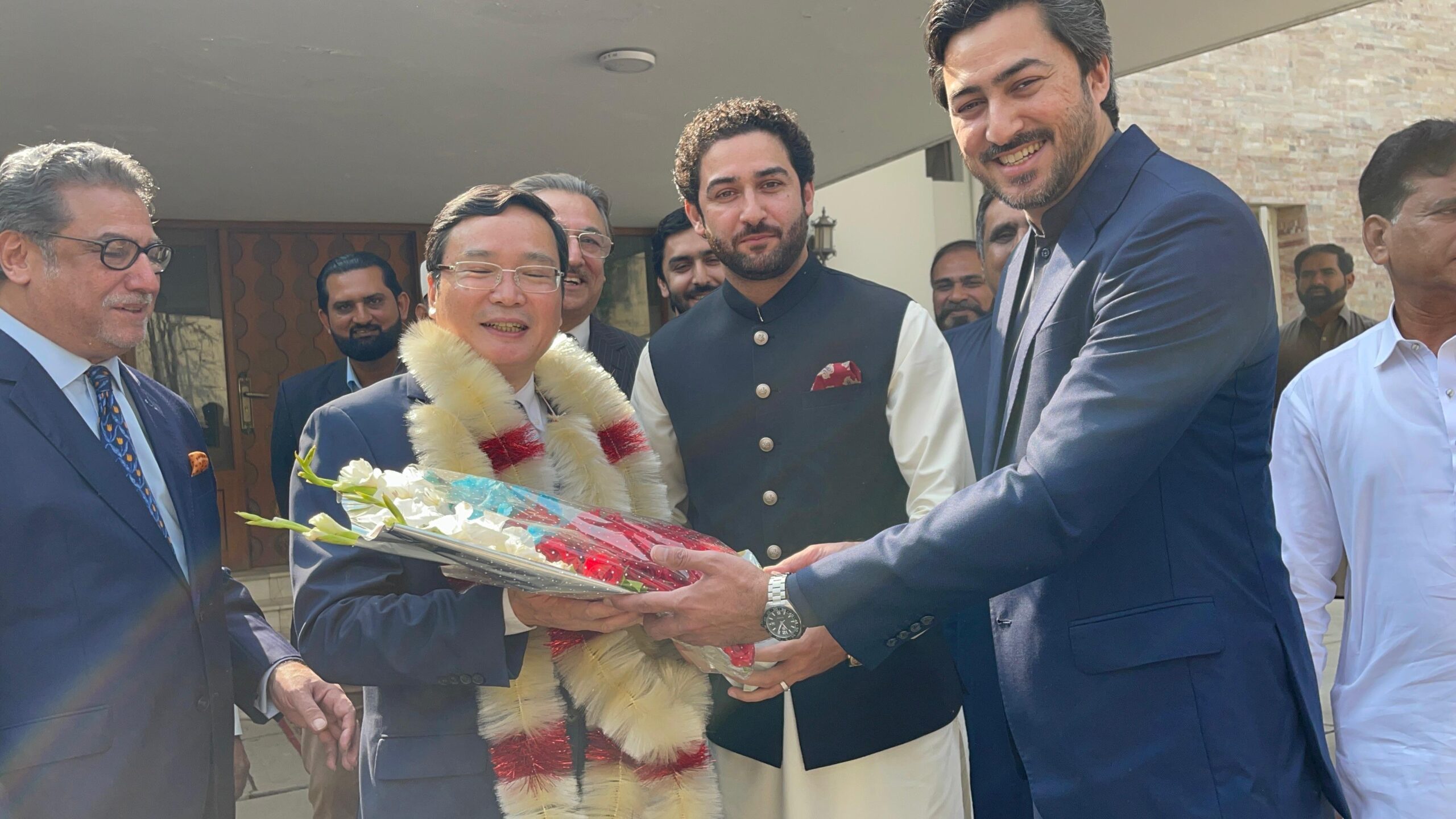 Chinese Counsel General's Visit to Gujrat and Mian Akbar House | Baaghi TV