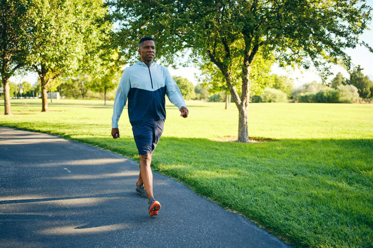 Healthy at 70: Experts Reveal Key Habits You Should Start in Your 30s | Baaghi TV